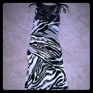 Bisou Bisou Black and gray dress.. size 6